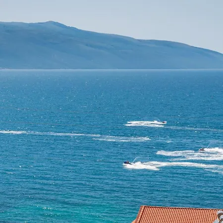 Casa Mare By Pikhost * Vlorë