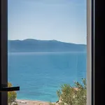 Апартаменты Exclusive Seafront By Pikhost *