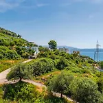 Exclusive Seafront By Pikhost