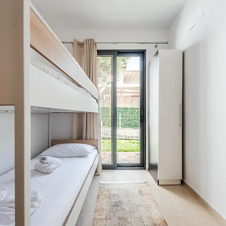 Casa Mare Apartment *