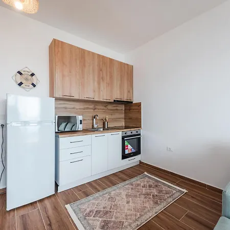 Casa Mare Apartment *