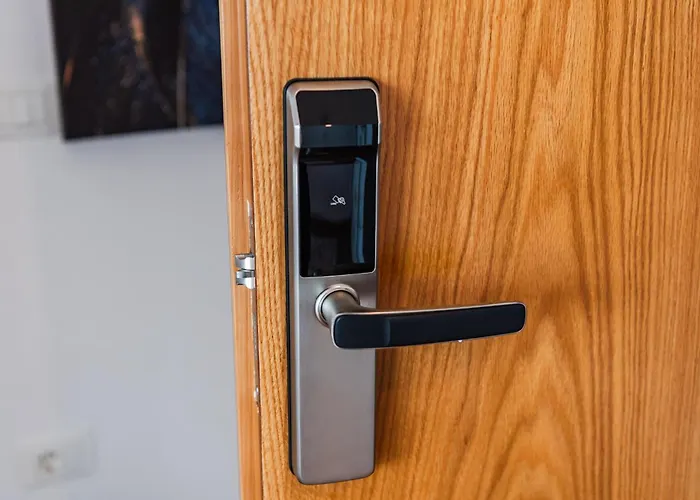 Exclusive Seafront By Pikhost *