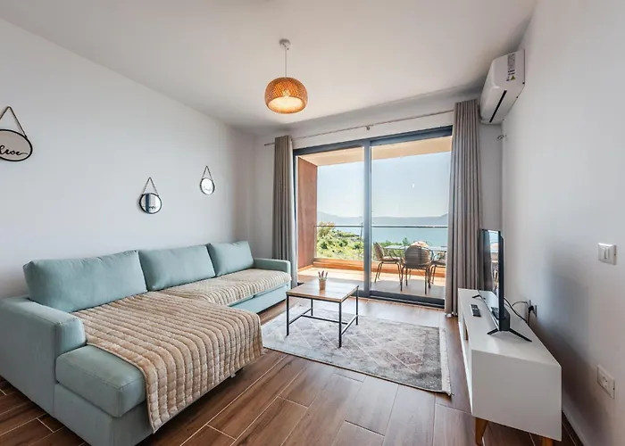 Exclusive Seafront By Pikhost Vlorë