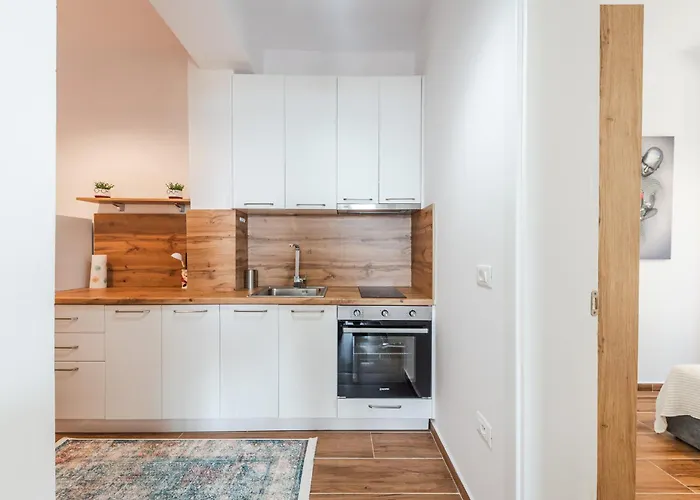 Exclusive Seafront By Pikhost